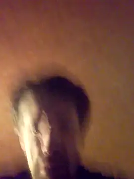 Salon1986 online show from October 26, 9:10 pm