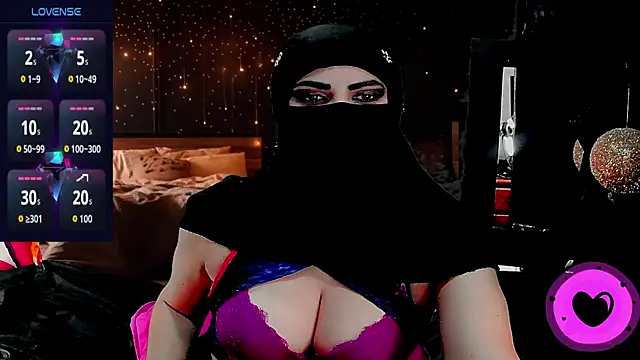 SultanaLayla online show from November 20, 8:19 pm