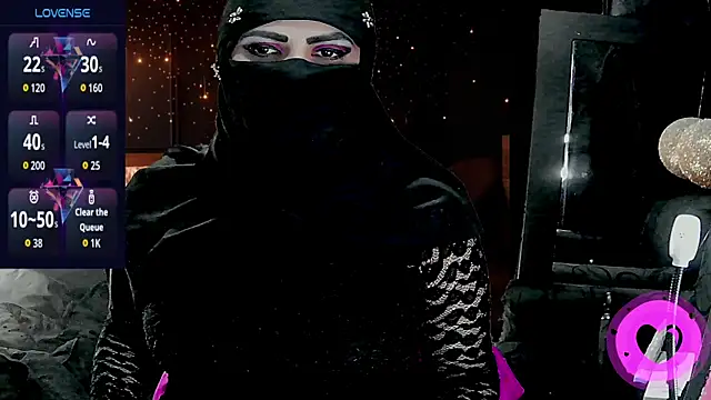 SultanaLayla online show from December 2, 7:53 pm