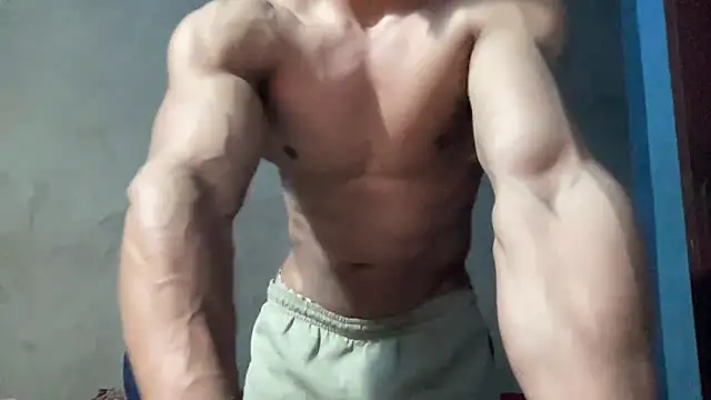 Snapshot of veilofstrength chatting on September 30, 11:21 pm veilofstrength online show from September 30, 11:21 pm