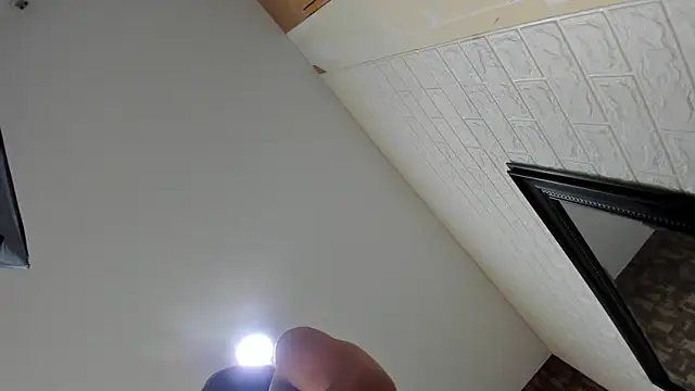 sweet  vanessa1 online show from April 8, 10:54 pm