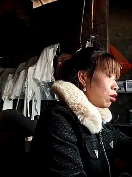 ngocngoc cute online show from March 24, 8:52 am