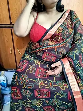 Snapshot of Swapna_Hyd chatting on November 13, 5:17 am Swapna Hyd online show from November 13, 5:17 am