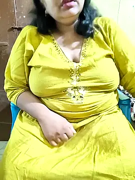 Snapshot of Swapna_Hyd chatting on November 25, 8:53 pm Swapna Hyd online show from November 25, 8:53 pm