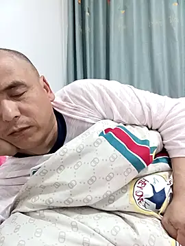 CWQ123 online show from March 29, 9:59 pm