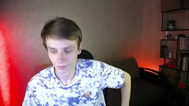 Snapshot of yes_cute_boy_ chatting on October 12, 7:24 pm yes cute boy  online show from October 12, 7:24 pm