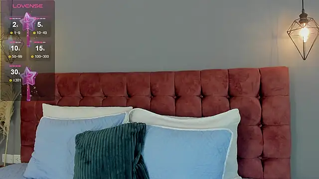 Snapshot of victoria_decapri chatting on April 22, 7:04 pm victoria decapri online show from April 22, 7:04 pm