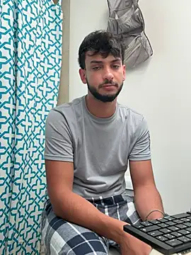 Gipsyboysteve online show from February 8, 5:05 pm