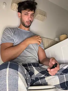 Gipsyboysteve online show from February 19, 2:18 am