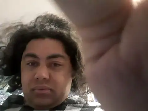 Snapshot of Bilover69 chatting on December 2, 12:38 am Bilover69 online show from December 2, 12:38 am