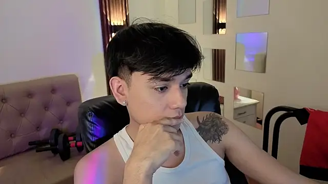 davoxer online show from April 8, 3:39 am