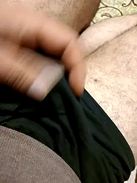 Snapshot of bullut06 chatting on October 26, 3:29 pm bullut06 online show from October 26, 3:29 pm