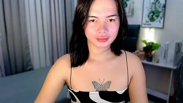 Snapshot of _SexyButterfly chatting on October 24, 6:10 am  SexyButterfly online show from October 24, 6:10 am