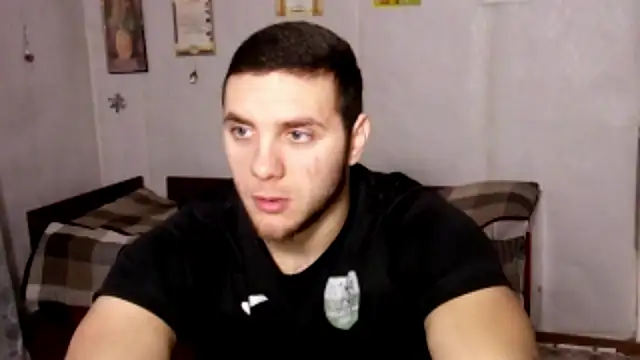 Jordan1Dior online show from February 8, 10:40 am