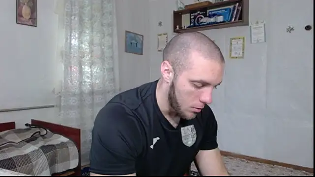 Snapshot of Jordan1Dior chatting on May 13, 7:39 am Jordan1Dior online show from May 13, 7:39 am