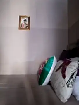 Snapshot of Yummyboomsbb chatting on February 9, 9:02 am Yummyboomsbb online show from February 9, 9:02 am