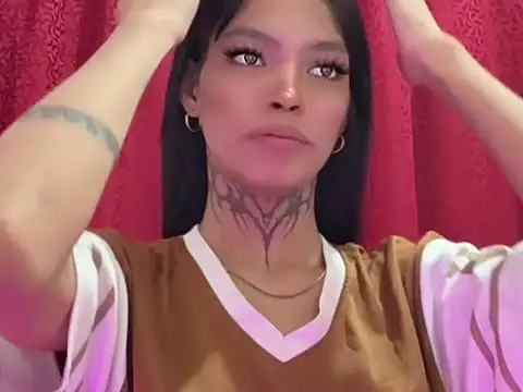 Sugarcandyyy online show from April 11, 4:28 am