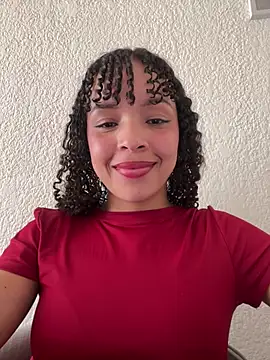 Snapshot of Yasmin777_ chatting on February 23, 8:50 pm Yasmin777 online show from February 23, 8:50 pm