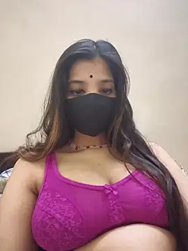 Snapshot of Princess_payal chatting on July 6, 9:17 pm Princess payal online show from July 6, 9:17 pm