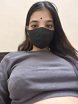 Snapshot of Princess_payal chatting on July 28, 9:26 am Princess payal online show from July 28, 9:26 am