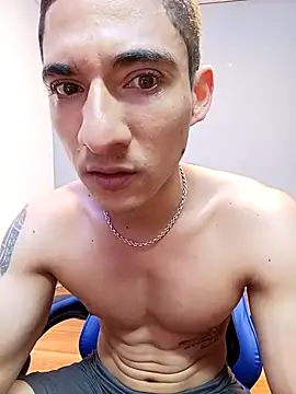 jhonny thes28 online show from February 24, 11:03 pm