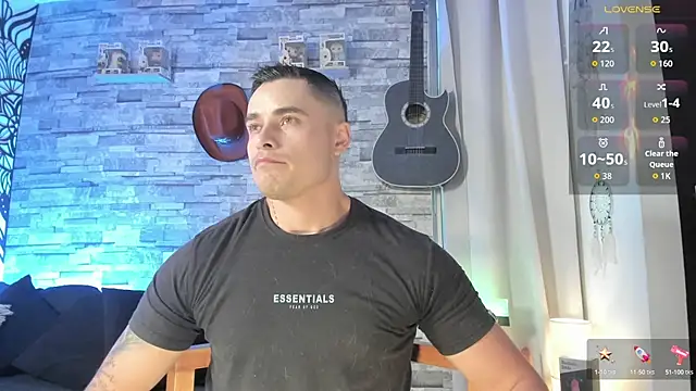 Snapshot of connorsmiith chatting on October 23, 10:52 pm connorsmiith online show from October 23, 10:52 pm