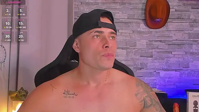 Snapshot of connorsmiith chatting on November 18, 12:16 am connorsmiith online show from November 18, 12:16 am