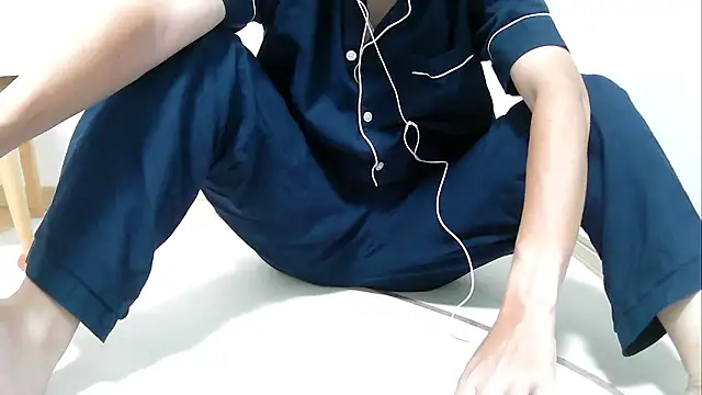 Snapshot of kyoron chatting on June 23, 1:31 pm kyoron online show from June 23, 1:31 pm