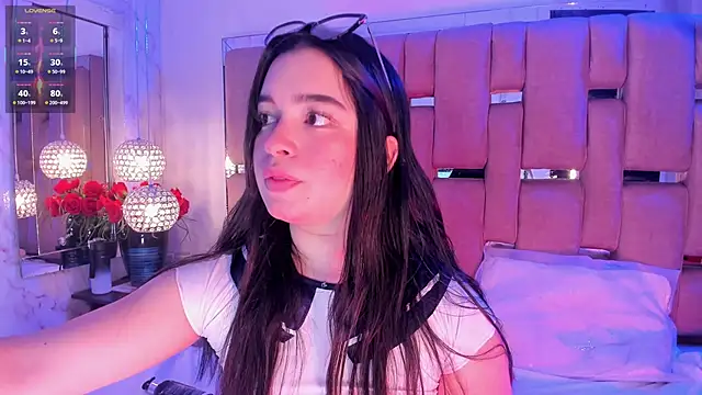 KateLee online show from January 17, 8:23 pm