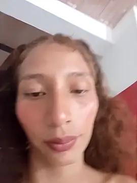 Snapshot of amelie_sex chatting on October 2, 4:47 pm amelie sex online show from October 2, 4:47 pm