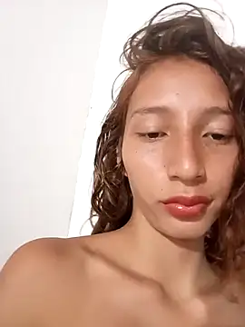 Snapshot of amelie_sex chatting on October 17, 3:14 pm amelie sex online show from October 17, 3:14 pm