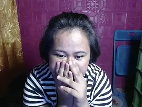 Snapshot of Marianne9822 chatting on March 14, 7:30 pm Marianne9822 online show from March 14, 7:30 pm