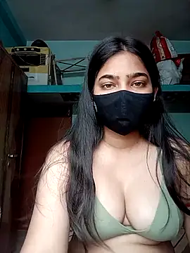 Snapshot of Snehabeauti chatting on March 11, 3:56 am Snehabeauti online show from March 11, 3:56 am