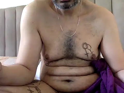 Snapshot of CaiBull chatting on May 12, 5:48 am CaiBull online show from May 12, 5:48 am
