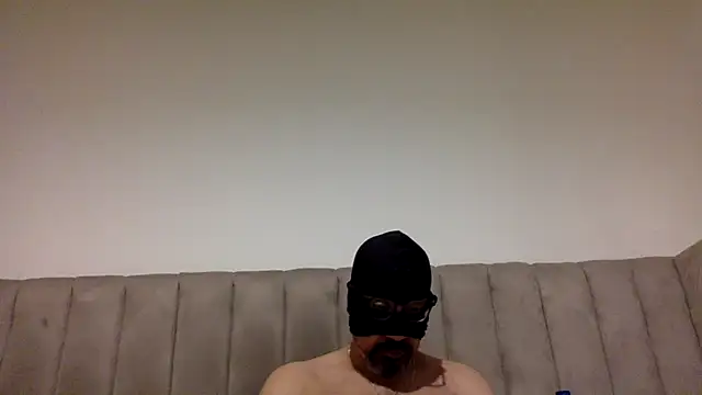 CaiBull online show from July 9, 9:08 pm