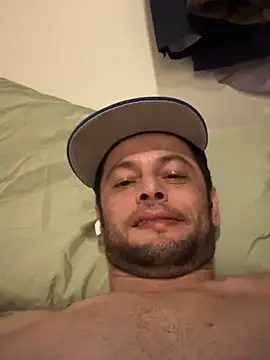 Carlosmauricio123 online show from February 1, 2:21 am