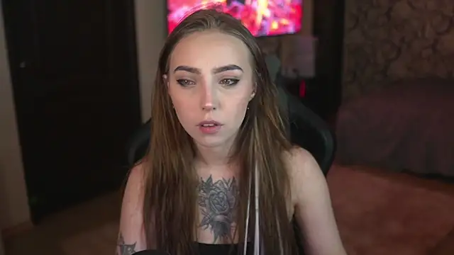 lis silver online show from December 2, 5:30 pm