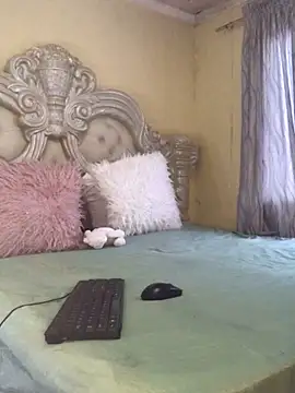 KINKYBOOTI22 online show from March 27, 4:29 am