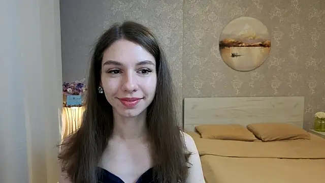 KellyShines online show from April 22, 4:19 pm