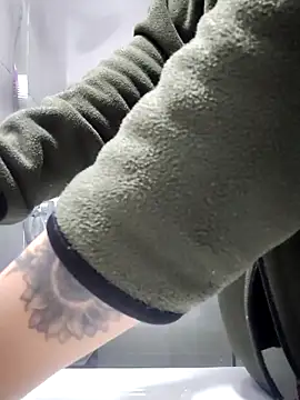 Megara 25 online show from March 30, 10:16 am