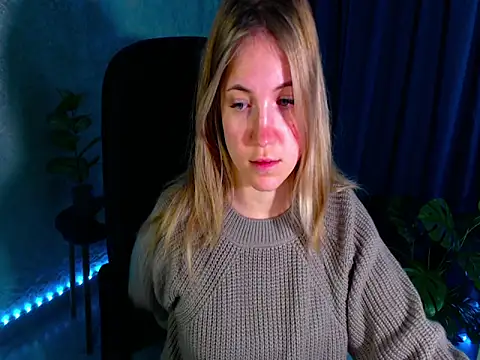 arlana klart online show from September 16, 1:17 am