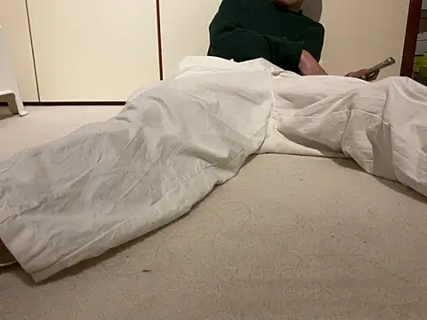 Snapshot of lucasdick18 chatting on October 28, 4:42 pm lucasdick18 online show from October 28, 4:42 pm