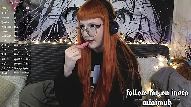 mia  yui online show from February 26, 10:31 pm