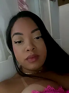 Snapshot of ninfa69_ chatting on September 14, 8:41 pm ninfa69  online show from September 14, 8:41 pm