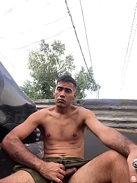 Snapshot of Emabracamonte95 chatting on March 14, 9:42 pm Emabracamonte95 online show from March 14, 9:42 pm