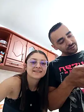 stivenlujan69 online show from March 4, 6:03 pm