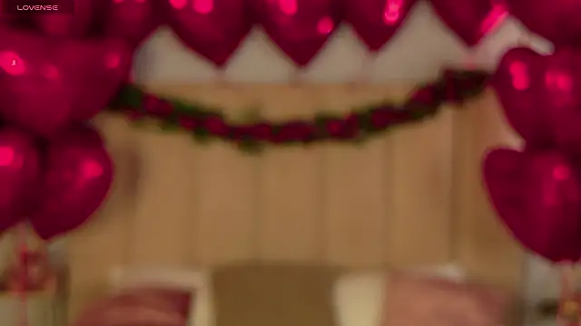 AdoraCortes online show from February 14, 5:04 am