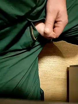 Snapshot of fickfreund019 chatting on October 30, 4:58 am fickfreund019 online show from October 30, 4:58 am