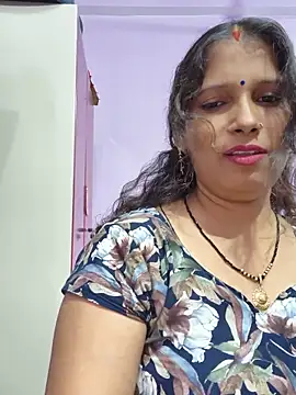 Snapshot of Sonalihot_ chatting on May 15, 5:31 pm Sonalihot online show from May 15, 5:31 pm