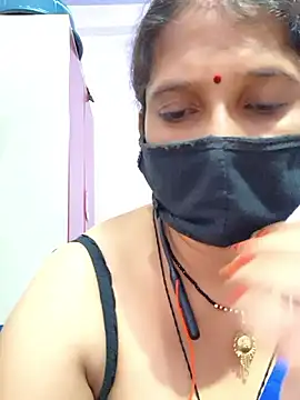 Sonalihot  online show from June 22, 7:00 pm